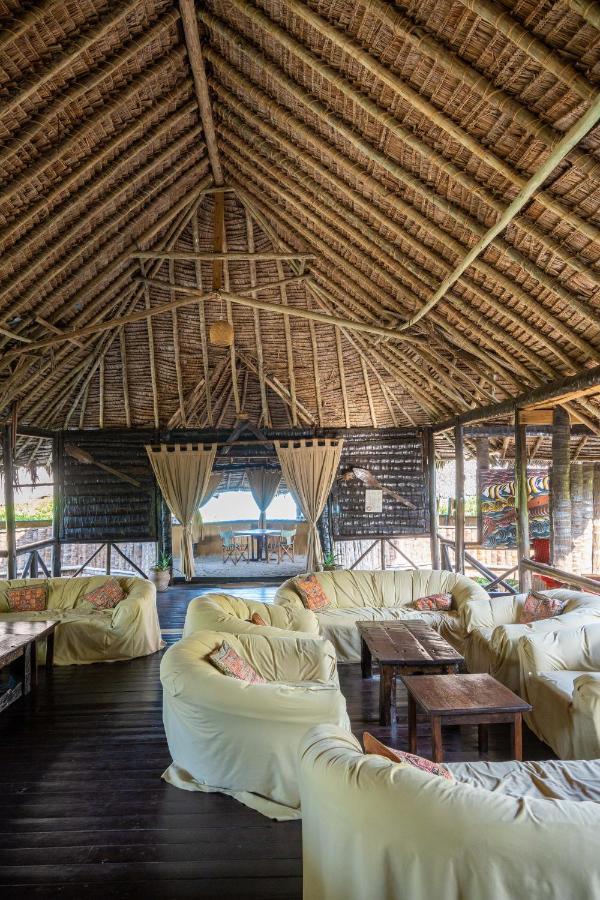 Simply Saadani Camp, A Tent With A View Safaris Mkwaja Εξωτερικό φωτογραφία